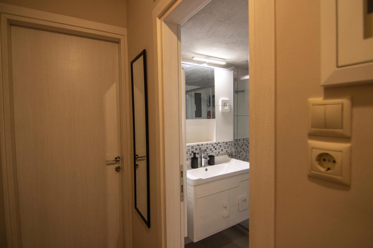 Luxury Apartment 10' From The Center! Atenas Exterior foto